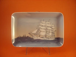 BING&GRONDAHL Copenhagen Ashtrays/ Trays/ Saucer 'Skoleskibet Denmark' - Picture 1 of 3