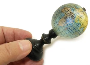 1900ca - Forest Pocket Terrestrial Globe Miniature 4cm. - Picture 1 of 3