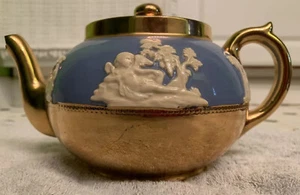 Vintage 1950s Tea Pot Gibsons And Stafforshire Ironstone Blue And Gold - Picture 1 of 9