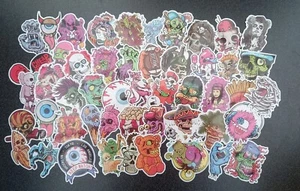 50 Divertidas Calavera Zombie Esqueleto Demonio Diablo Calcomanías de Dibujos Dibujos Pegatina Bomba  - Imagen 1 de 3