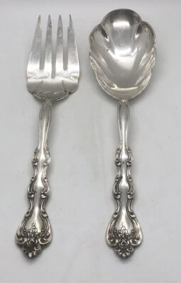 Cazuela y tenedor de carne International Silverplate INTERLUDE de 9" Foto 1 de 4