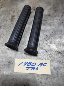 Vintage Arctic Cat Snowmobile Handle Bar Grips Jag Panther Cheetah ZR ZRT  - Picture 1 of 5