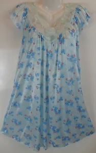 1 Adorable Soft and Sexy Nightgown Nylon Looking With Flower Design Style 9029 - Picture 1 of 9