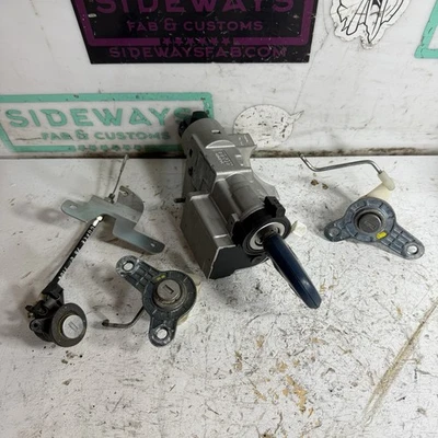 08 Juego de cerraduras y llaves Maserati Quattroporte puertas de encendido maletero M139 Foto 1 de 4