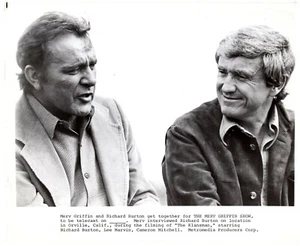 Merv Griffin Richard Burton Klansman Vintage Años 70 8x10 TV Promo Foto ORIGINAL - Imagen 1 de 1