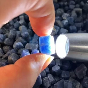 100g Bulk Rough Natural Blue Sapphire Corundum Crystal High Quality 5 - 20 mm - Picture 1 of 3
