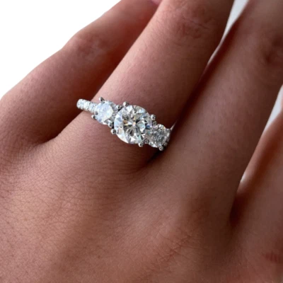 Diamond Gold Ring 14k White 2.25 Ct Round IGI Certified Lab Created E F VS - Image 1 of 4