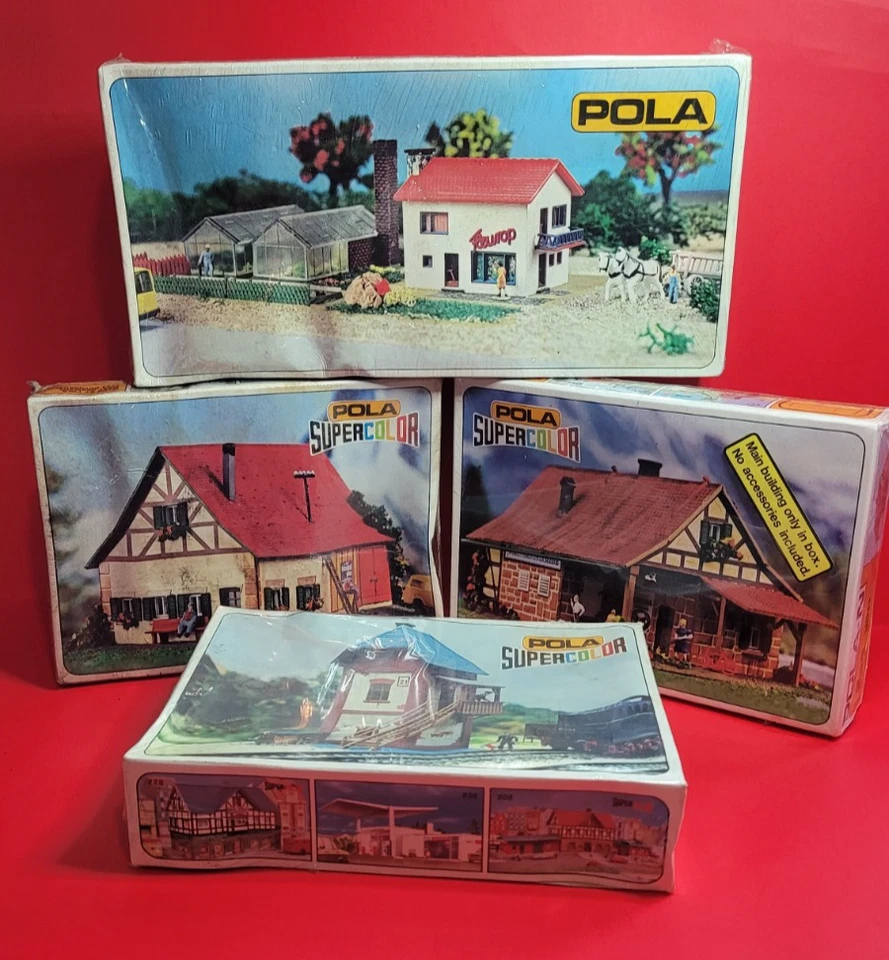 Pola buildings 233 farmers hse 234 country hse 226 florist 214 signal box - Image 1 of 4