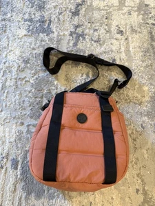 Lululemon Dash All Day Umhängetasche Damen rosa Kordelzug Puffer gesteppt - Bild 1 von 21