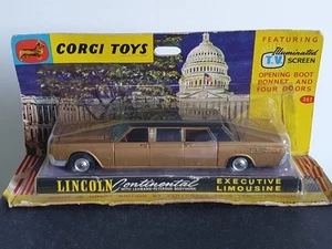 Corgi Toys 262 Lincoln Continental sedán dorado TV modelo vehículo embalaje original 1:43 - Imagen 1 de 15