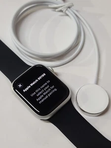 Apple Watch Series 9 45mm,GPS +LTE, Silver :SW241 - Picture 1 of 9