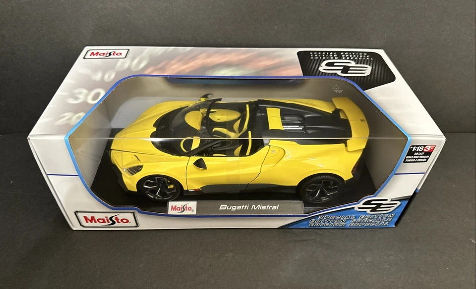Maisto Chevrolet Camaro SS RS 1:24 Car - Yellow