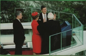 Vintage President Ronald Reagan Postcard Warren Burger Chief Justice Oath 1981 - Picture 1 of 4