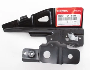 Genuine OEM Honda 60262-TG7-A10ZZ Driver Front Fender Bracket 2019-2021 Pilot - Picture 1 of 4