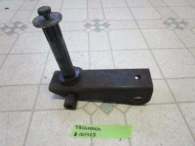 Vintage 73 Arctic Cat Cheetah 400 Snowmobile Ski Spindle - Image 1 of 4