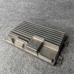 2013-2016 Lincoln MKS MKZ Navigator THX Premium Sound Amplifier CA1T-18B849-BB - Bild 1 von 4