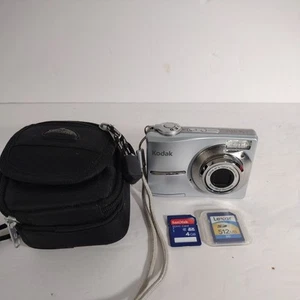 Kodak Easy Share C513 36-108mm 5.0 Mega Pixel AF 3X Optical Aspheric Lens Silver - Picture 1 of 3