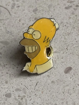 Pin’s Omer Simpson • - Photo 1/2