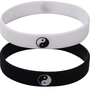 2PC Rubber Bracelets Silicone Wristbands Yin Yang Bracelet for Women Men Couples - Picture 1 of 11