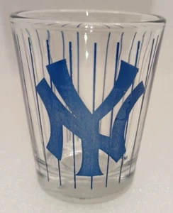 OFFICIAL MAJOR LEAGUGE  NY YANKEES MLBP 2007 SHOT GLASS-2 1/2" T - Picture 1 of 7