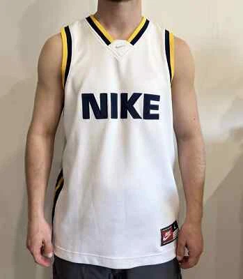 VINTAGE NIKE TEAM BIG LOGO SHIRT JERSEY BASKETBALL Sleeveless Bloke 2000s Y2K - Image 1 of 4