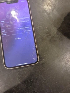 Apple iPhone 13 - 512 GB - Pink (T-Mobile) Cracked Front And Back - Afbeelding 1 van 8