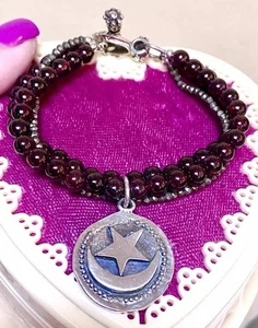 GORGEOUS King Baby/Queen Baby Sterling Silver Garnet Crescent Moon Coin Bracelet - Picture 1 of 12