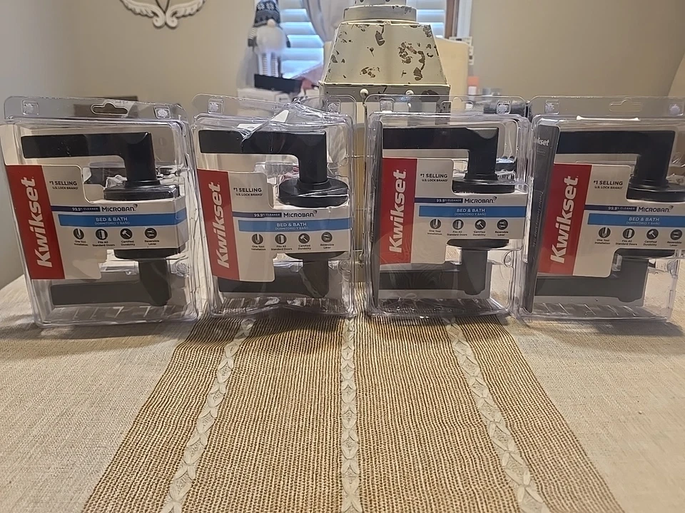 Матовая черная дверная ручка для кровати/ванны Kwikset с Microban лот из 4 - Изображение 1 из 2