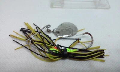 Mini Bushwacker Chartreuse bombardero vintage/negro 1/6 oz. Señuelo de pesca Spinnerbait Foto 1 de 4