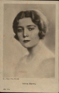 Actress RPPC Vilma Banky Ross Verlag L. Manuel Real Photo Post Card Vintage
