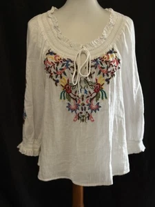 Sundance Top Small White Swaying Palms Floral Embroidered Boho Coastal Smocked - Picture 1 of 10