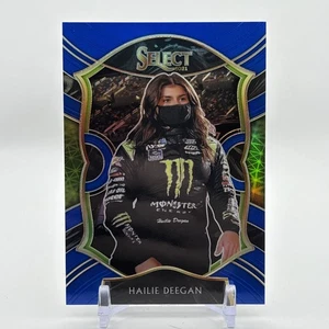 2021 Panini Chronicles - Select Blue #8 Hailie Deegan, Hailie Deegan /199 - Bild 1 von 2