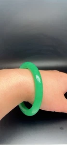 Quartize Jade Bangle Bracelet Green Dyed - Picture 1 of 4