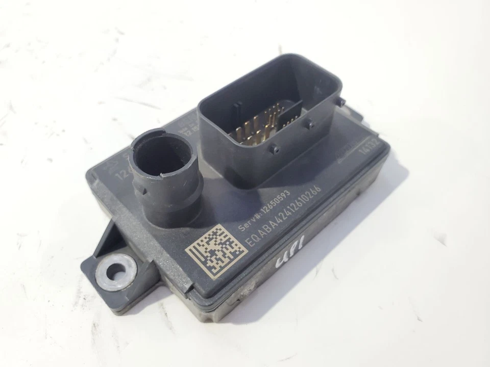 2013 2014 2015 2016 GMC Sierra 2500 OEM Glow Plug Module 12650593  - Image 1 of 4