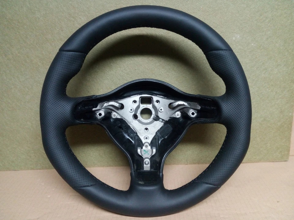 Sport Lenkrad VW Lupo 6N  Polo 6n2  Neu Beziehen - Bild 1 von 1