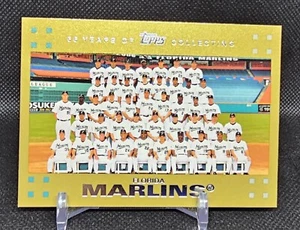 2007 Topps Gold Florida Marlins Baseball Card #592 Florida Marlins /2007 - Picture 1 of 2