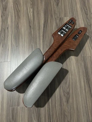 Главный выключатель стеклоподъемника подлокотник комплект для водителя и пассажира Toyota Sienna 2004-2010 годов выпуска - Изображение 1 из 4