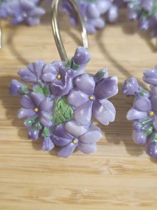 Springmaid Flieder Duschvorhang Metall Haken Harz Kunststoff 12er Set.  - Bild 1 von 3