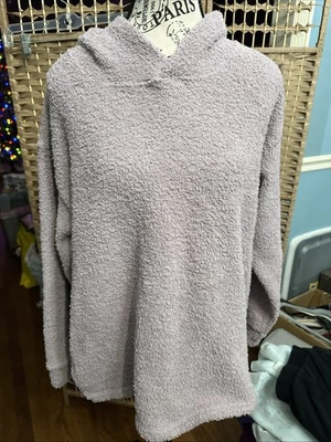 Jersey Victoria Secret XL NUEVO CON ETIQUETAS púrpura. ¡Nueva capucha suave! Túnica. ¡Al por menor 49,99! Foto 1 de 4