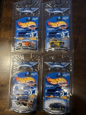 hot wheels 2001 final run Lot Of 4 Cars Porsche 911 Unopened - Image 1 of 4