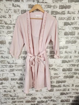 Eileen West Robe Size Small Pink Lace Pockets Ruffle Seersucker - Image 1 of 4