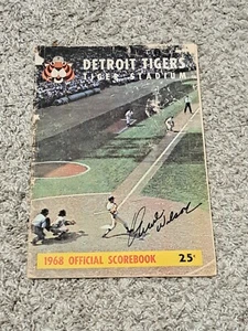 1968 DETROIT TIGERS vs NEW YORK YANKEES PROGRAM SIGNED EARL WILSON AUTOGRAPH x2 - Picture 1 of 8