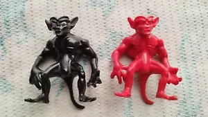 EL GRECO PRE MOTU GALOOB BLACKSTAR BLACK + RED ALIEN DEMON FIGUREN - Bild 1 von 3