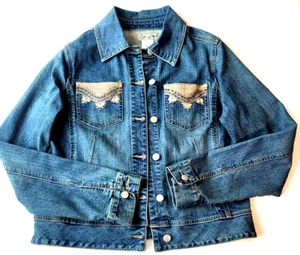 Zena Jeans Embroidered Denim Trucker Women's Jacket Blue Sz M Pre-owned - Picture 1 of 9