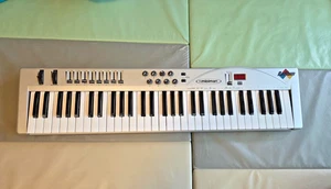 M-Audio Radium 61-Note USB MIDI Keyboard - Bild 1 von 6