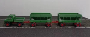 Wiking H0 40427 Unimog U 1500 con due rimorchi carbone usato e scatola originale - Foto 1 di 10