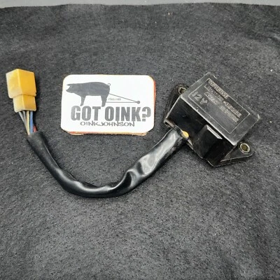 81-84 Kawasaki OEM GPZ1100 KZ1000 J ELR Dispositivo de iluminación de reserva Koito 337-11722 Foto 1 de 4