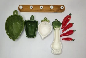 4er Set Vintage Avon Keramik rote Chilischote Messlöffel 1 EL - 1/4 TL - Bild 1 von 20