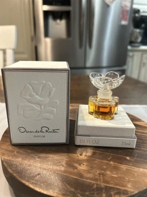 NIB Oscar de la Renta PARFUM 1/4oz 7.5ml Made in France VTG 1977 Elegant Floral - Image 1 of 4