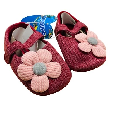 NWT Baby Girl 12-18 Months Knitted Flower Red Pink Soft Sole First Walker Shoes - Image 1 of 4